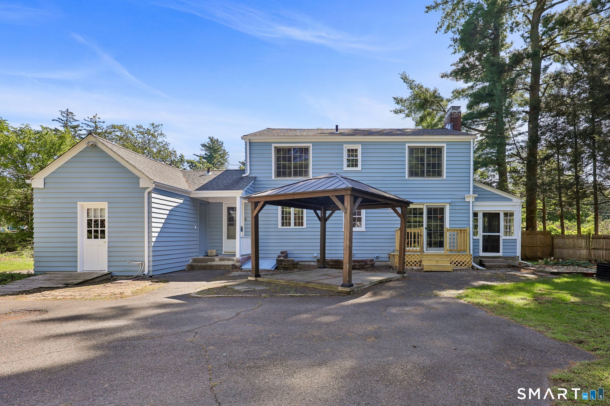 283 Hopmeadow Street Simsbury CT 06089