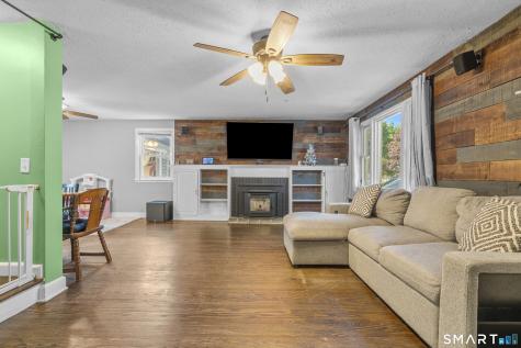 54 Oakland Avenue New Britain CT 06053