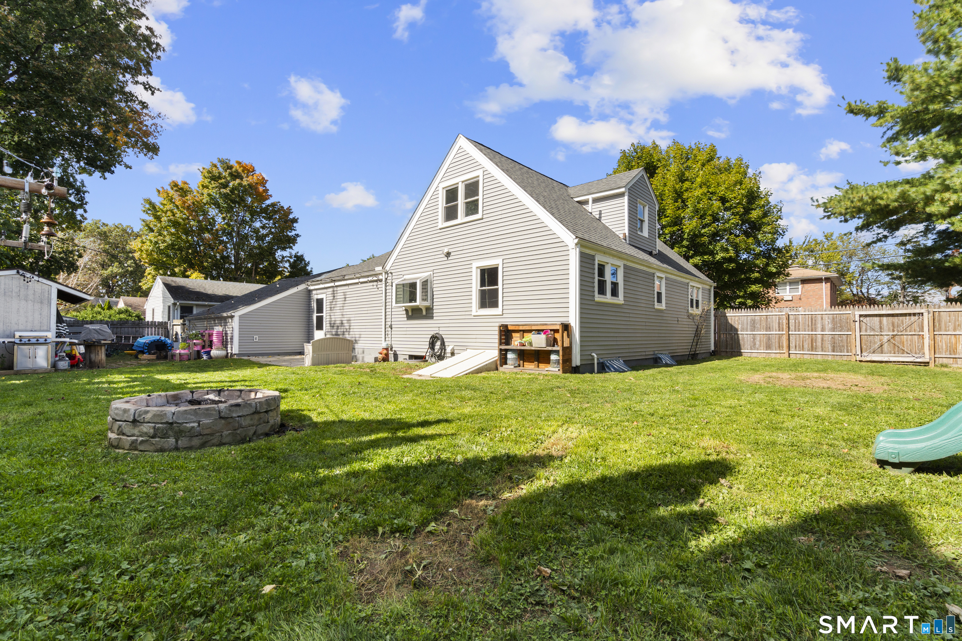 54 Oakland Avenue New Britain CT 06053
