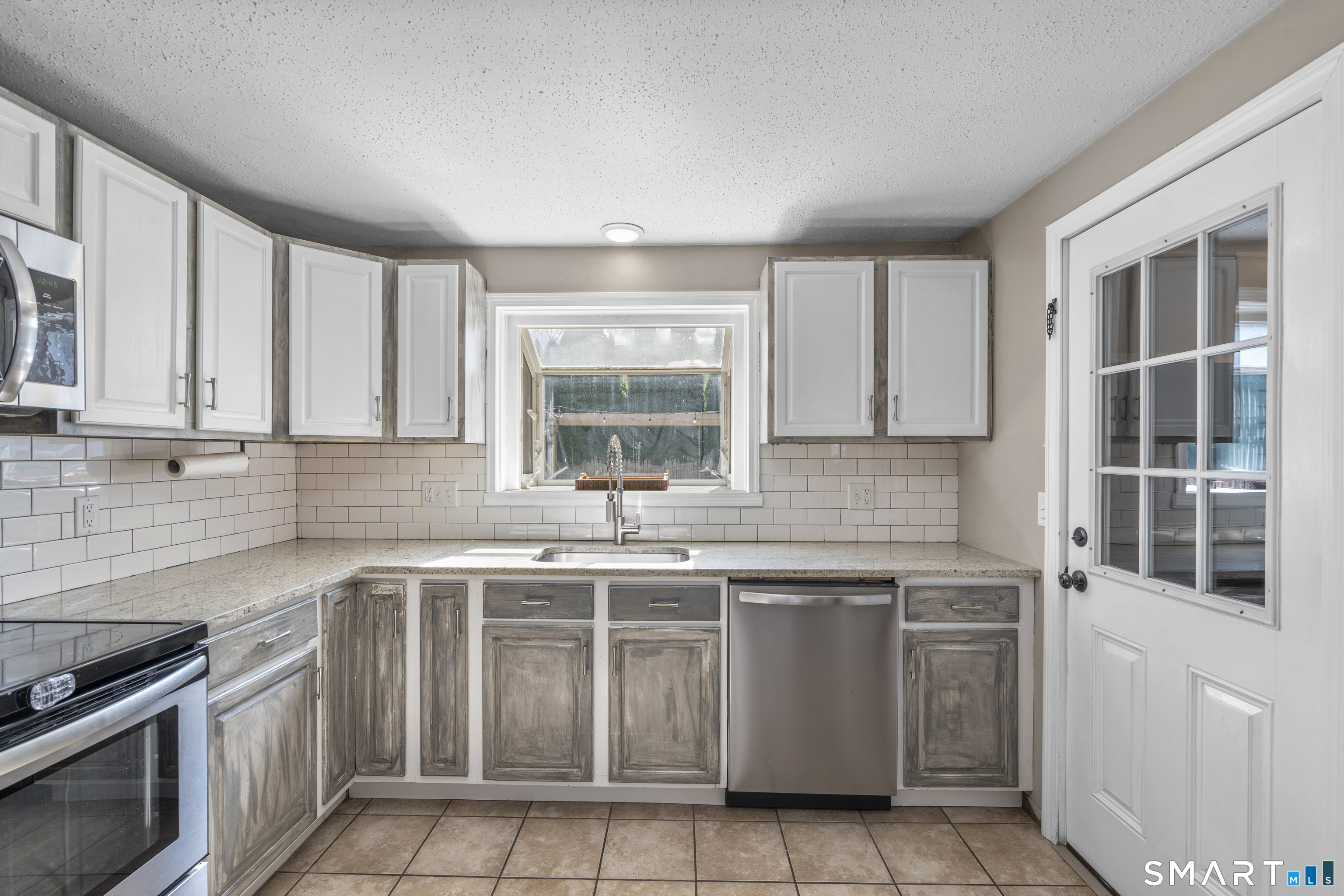 54 Oakland Avenue New Britain CT 06053