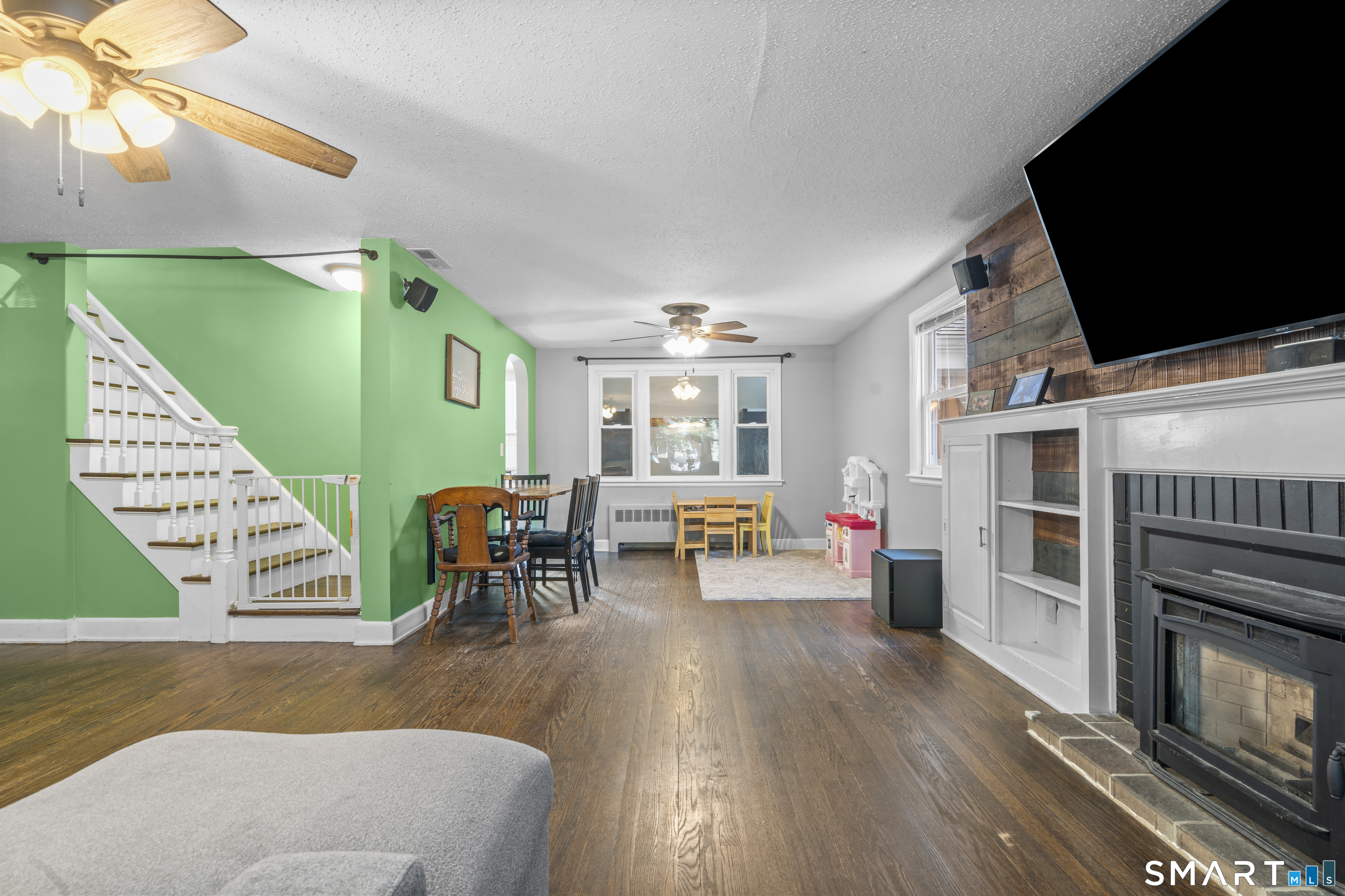 54 Oakland Avenue New Britain CT 06053