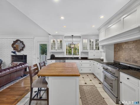 24 Krug Road Preston CT 06365