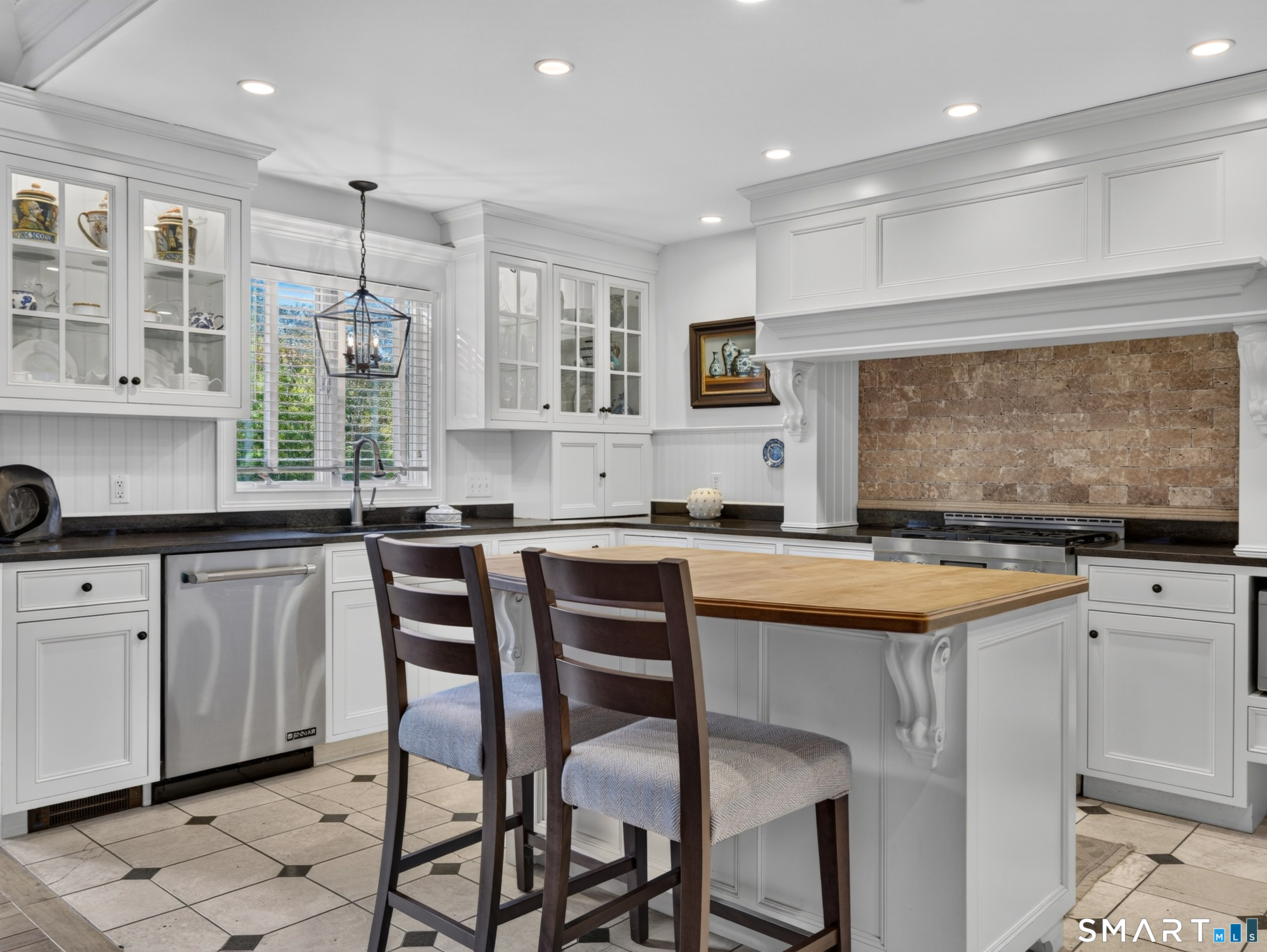 24 Krug Road Preston CT 06365