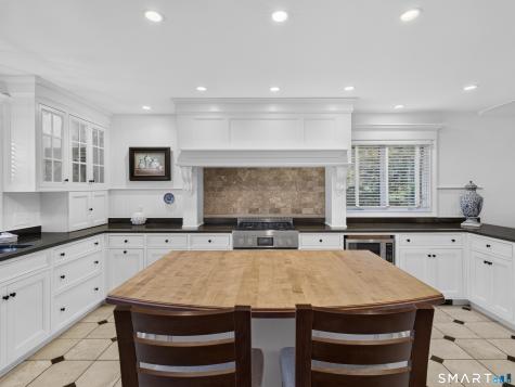 24 Krug Road Preston CT 06365