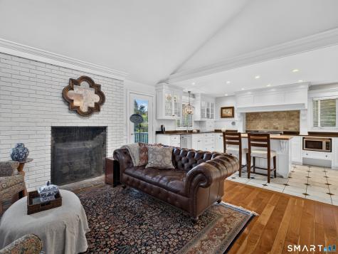24 Krug Road Preston CT 06365