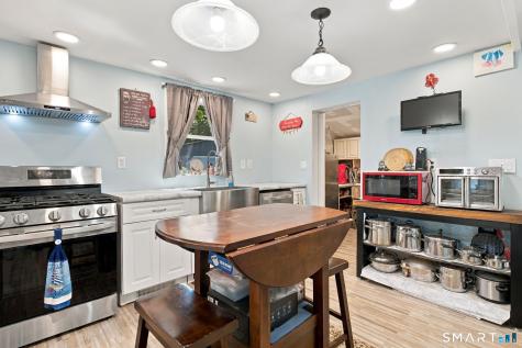 6 Crystal Street Ellington CT 06029