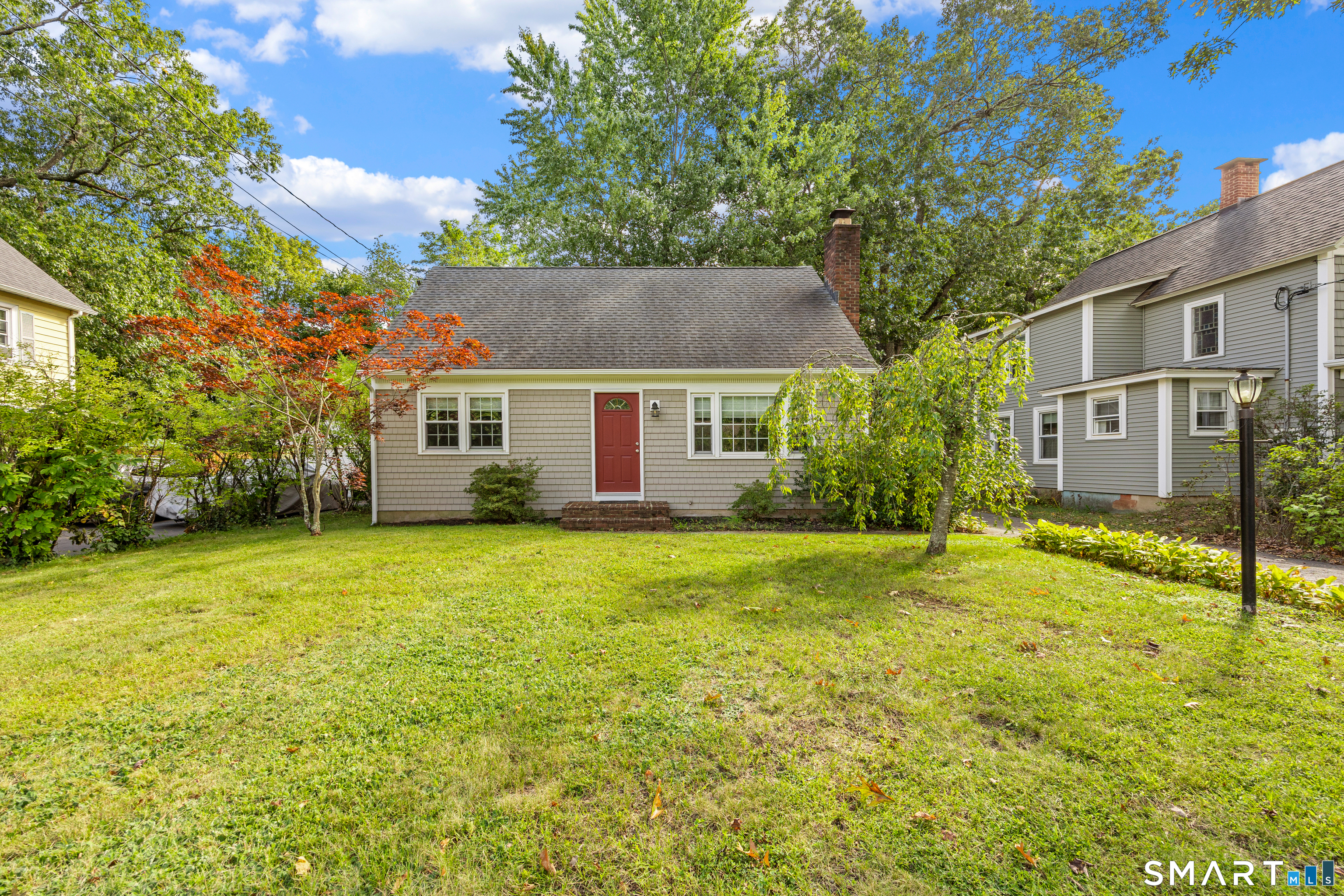19 Oak Street Wallingford CT 06492