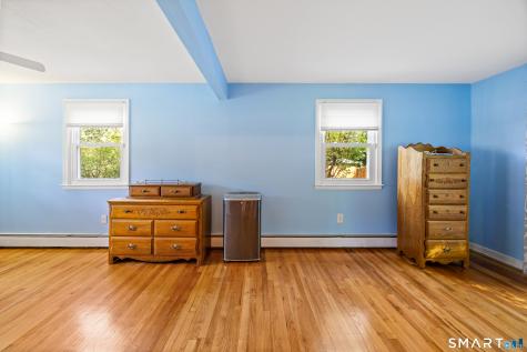 19 Oak Street Wallingford CT 06492
