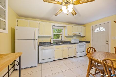 19 Oak Street Wallingford CT 06492