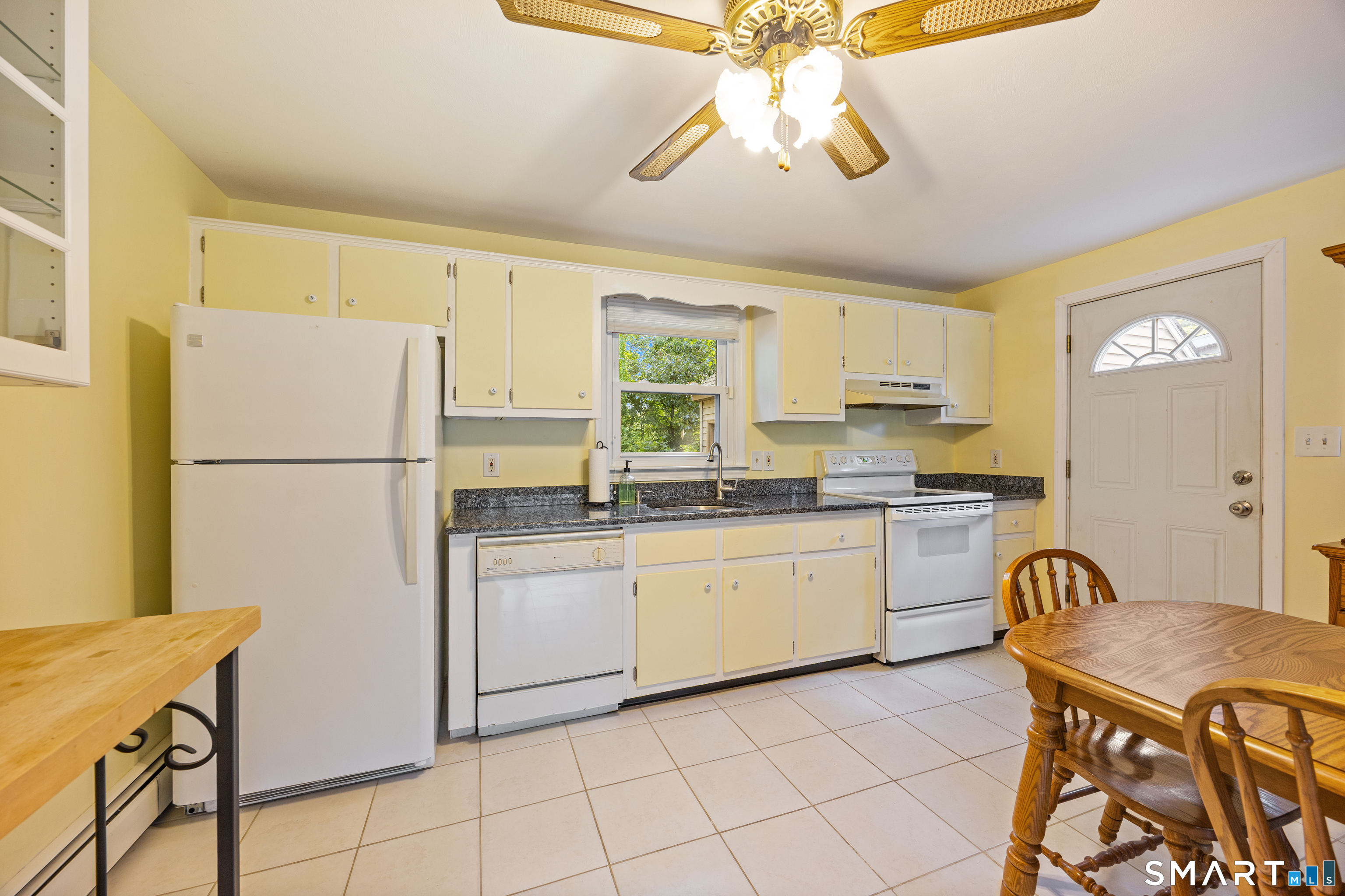 19 Oak Street Wallingford CT 06492