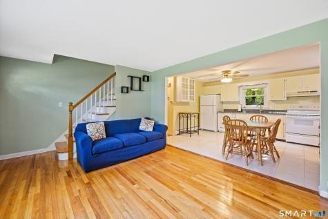 19 Oak Street Wallingford CT 06492