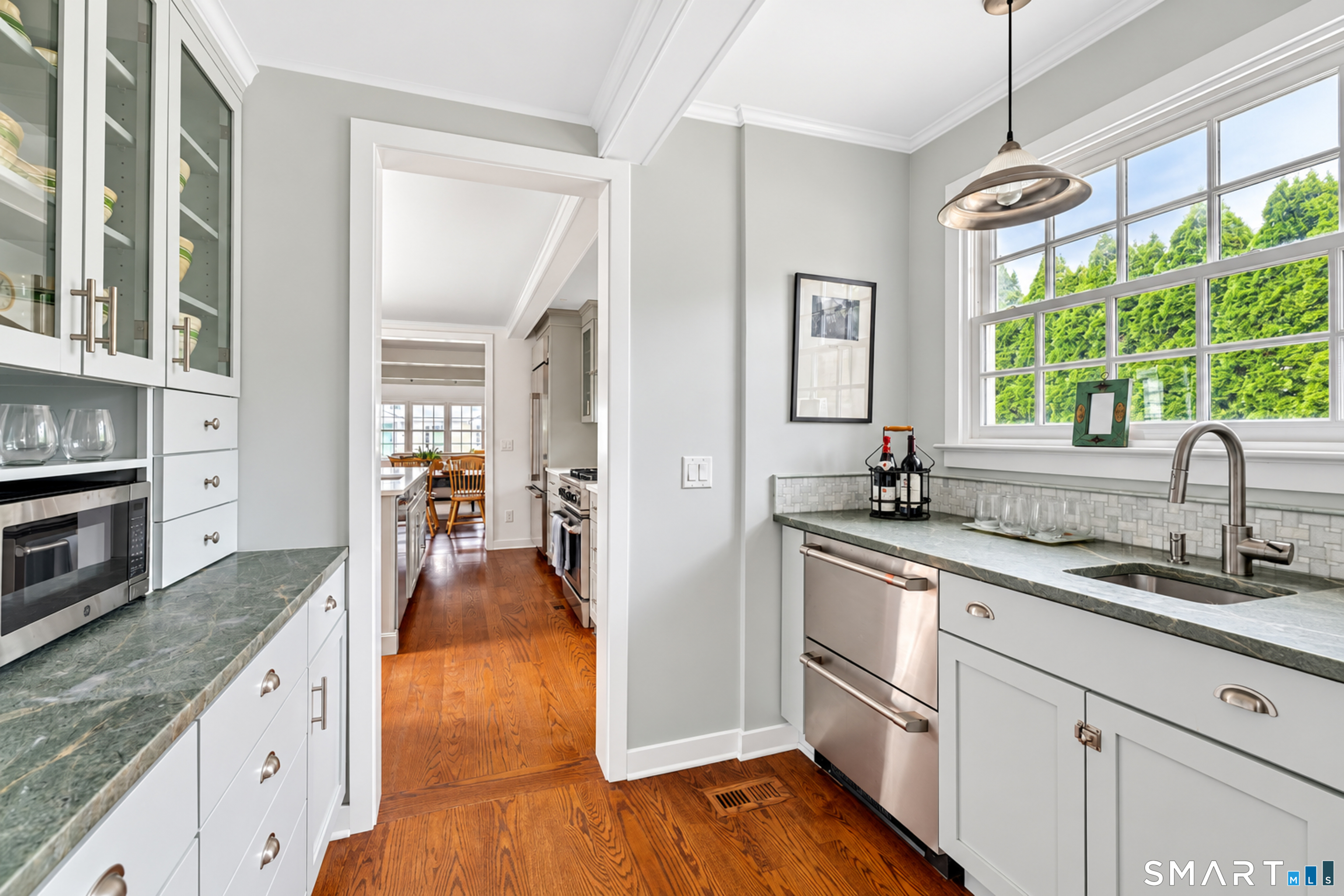 31 Neptune Avenue Madison CT 06443