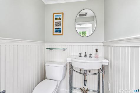 31 Neptune Avenue Madison CT 06443