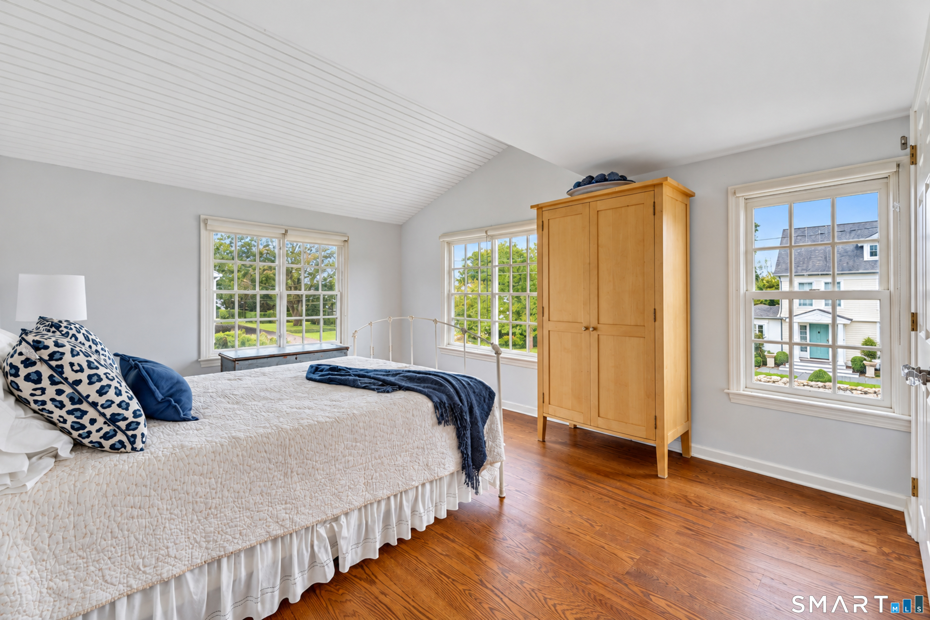 31 Neptune Avenue Madison CT 06443