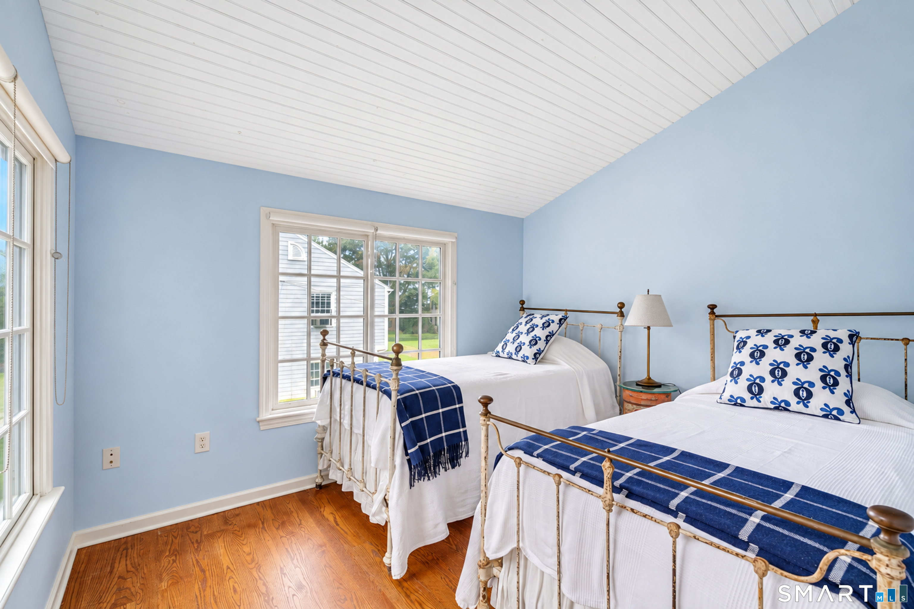 31 Neptune Avenue Madison CT 06443