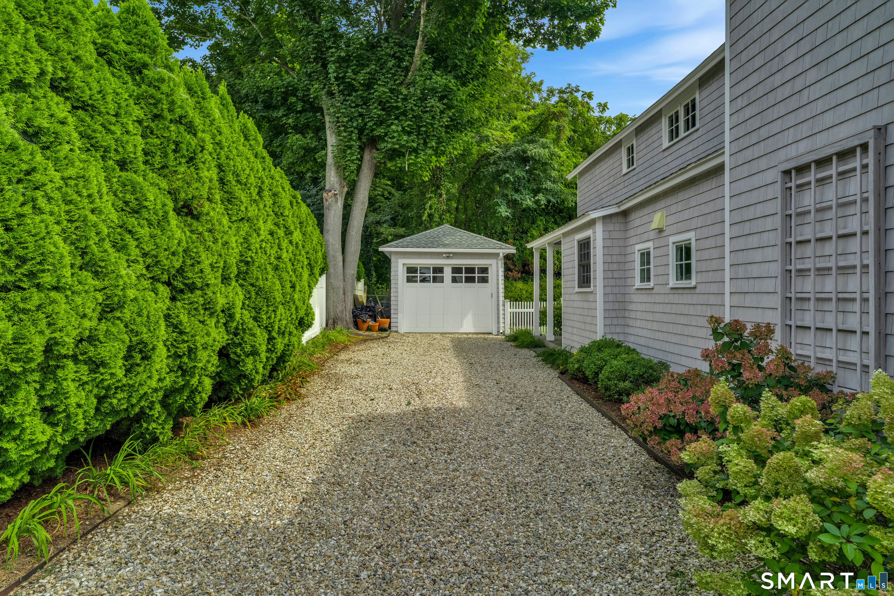 31 Neptune Avenue Madison CT 06443