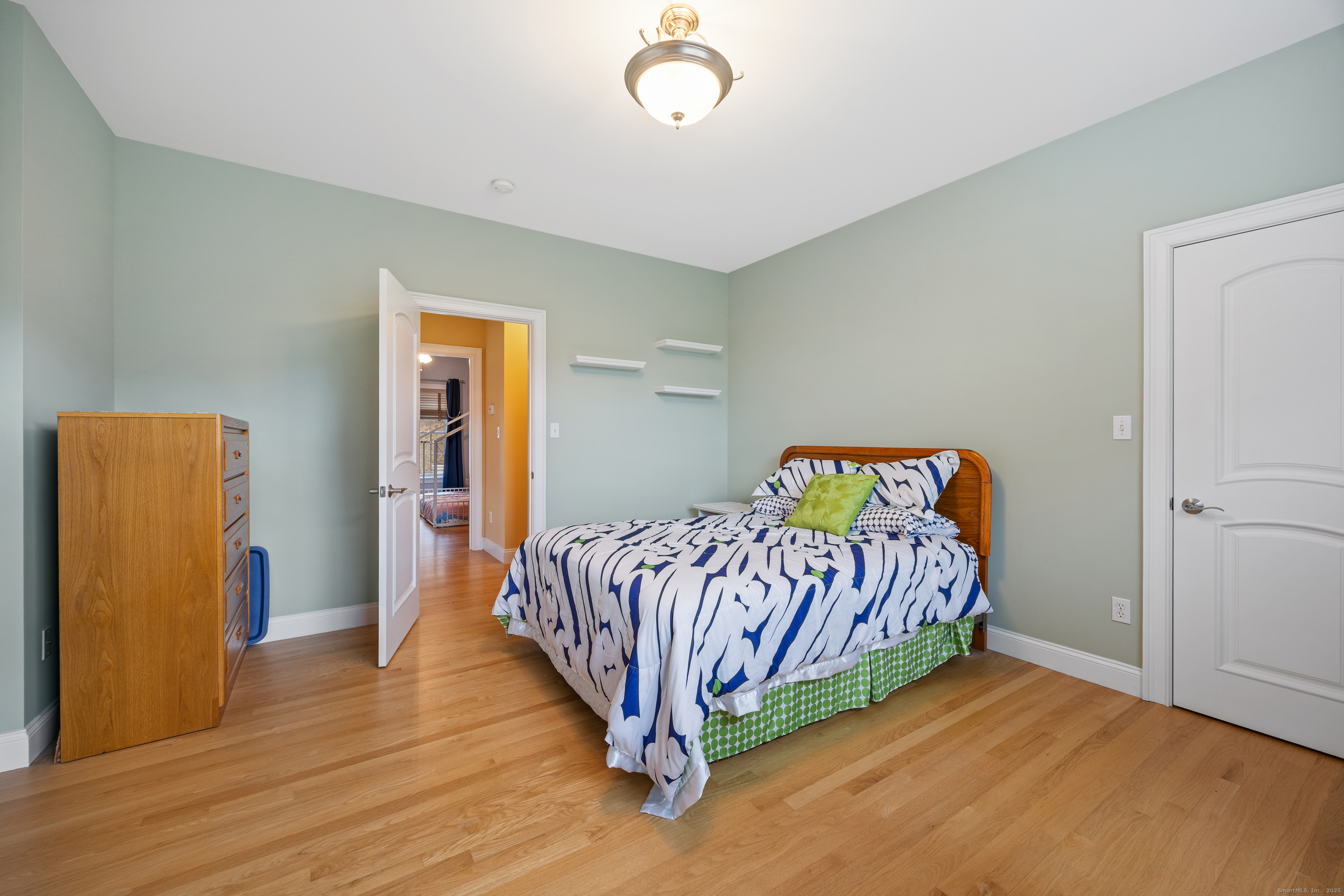 17 Silver Oak Circle Southington CT 06489