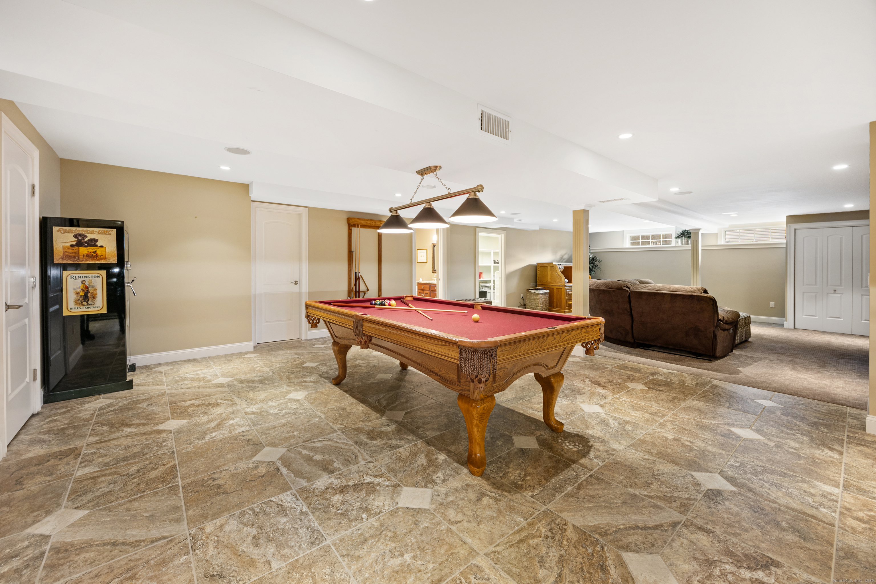 17 Silver Oak Circle Southington CT 06489