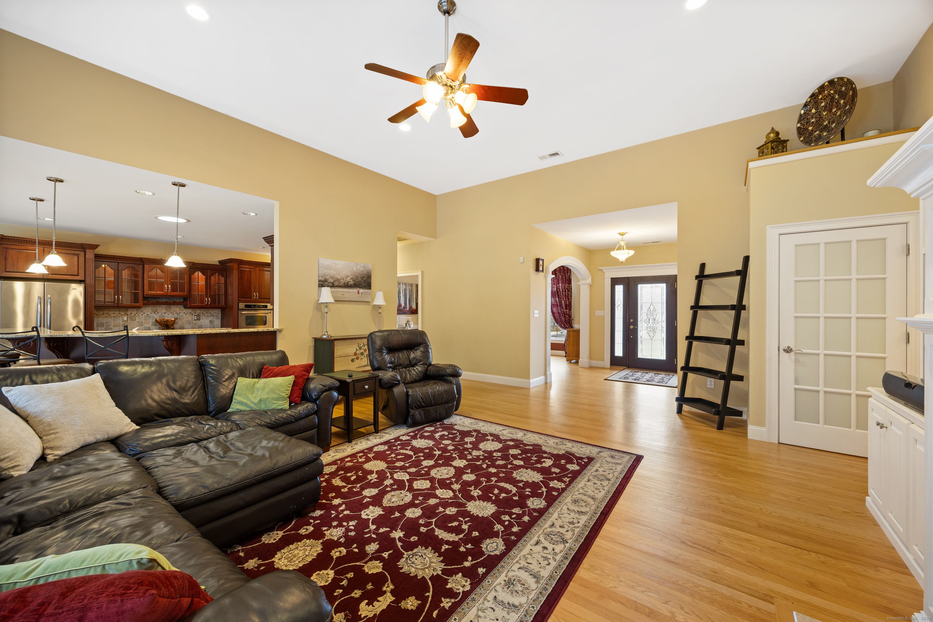 17 Silver Oak Circle Southington CT 06489