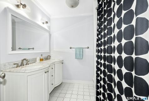 50 Ravenwood Drive Weston CT 06883
