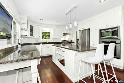 50 Ravenwood Drive Weston CT 06883