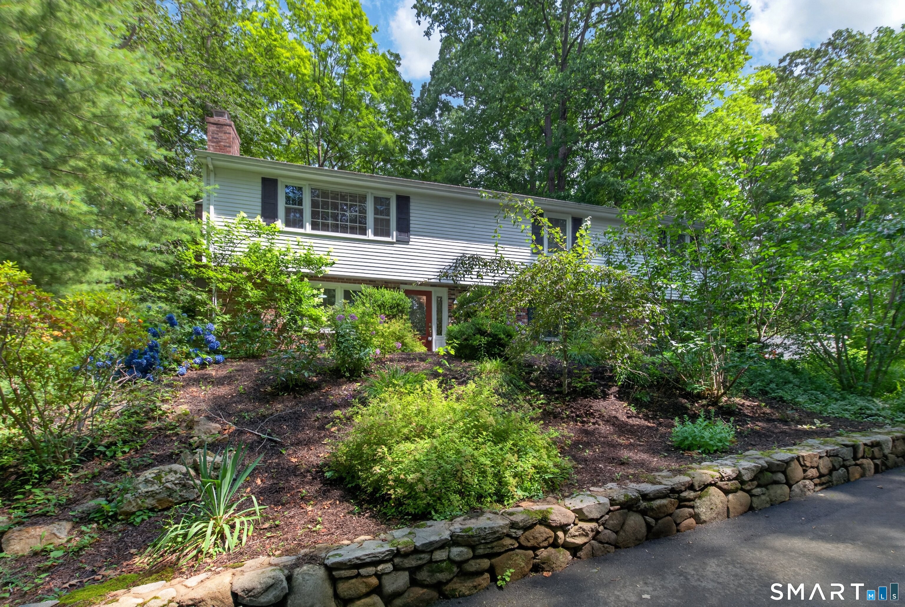 123 Janeway Drive Guilford CT 06437