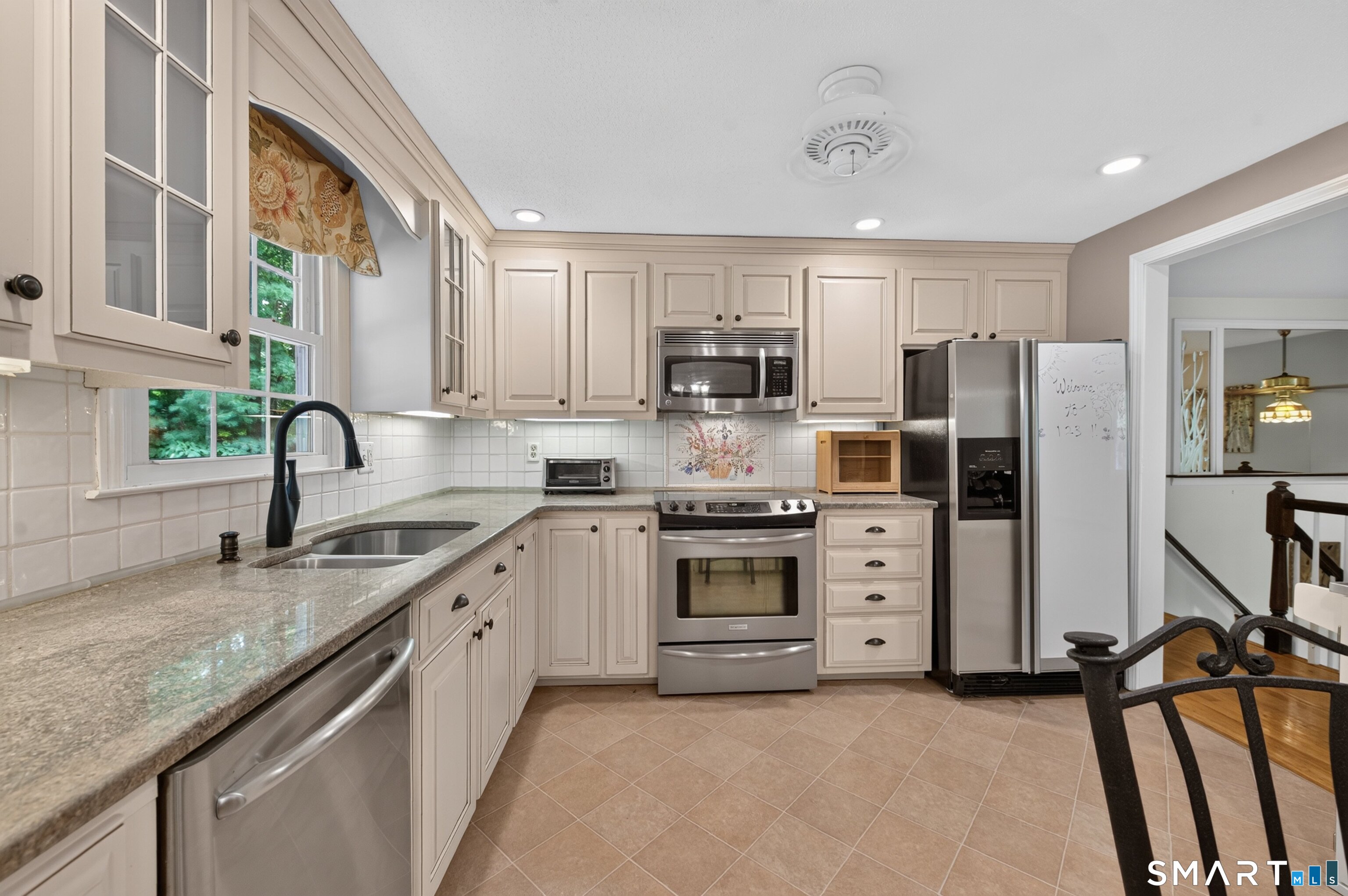 123 Janeway Drive Guilford CT 06437