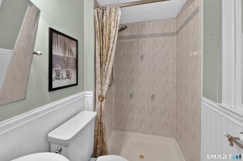 123 Janeway Drive Guilford CT 06437