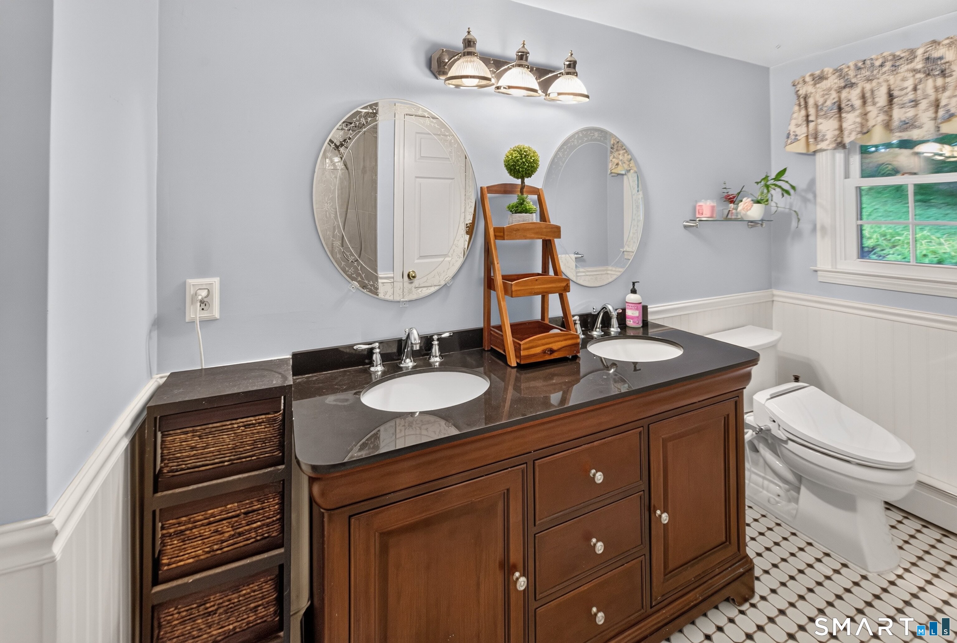 123 Janeway Drive Guilford CT 06437