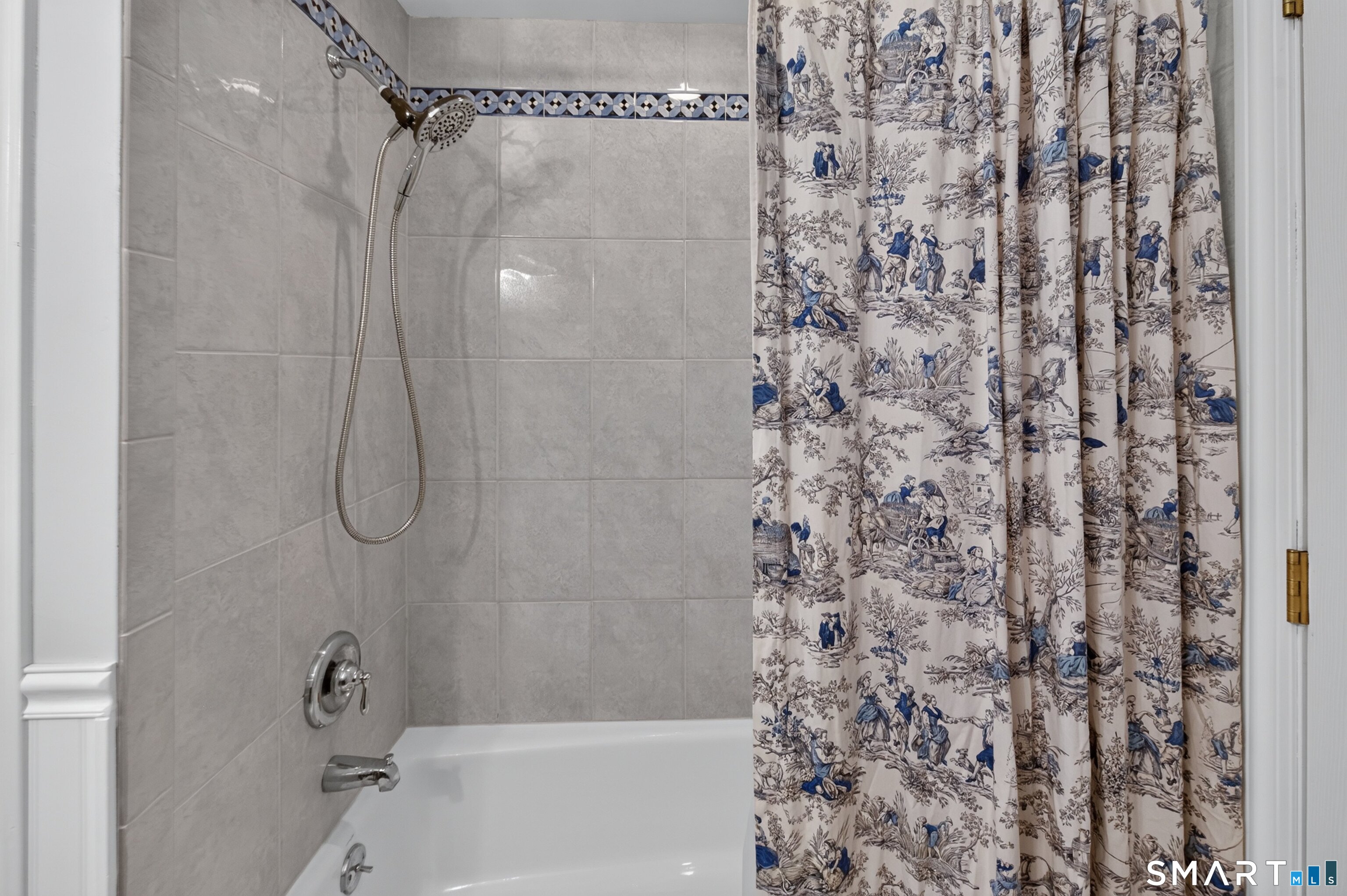 123 Janeway Drive Guilford CT 06437