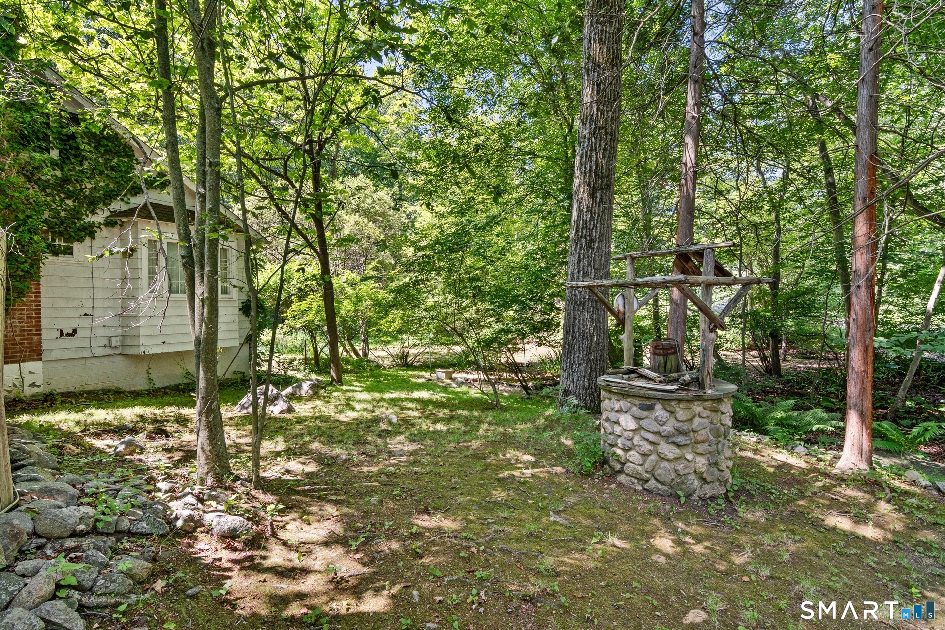 158 Spring Water Lane New Canaan CT 06840