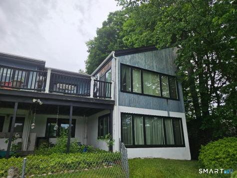 68 Arrowhead Road Brookfield CT 06804