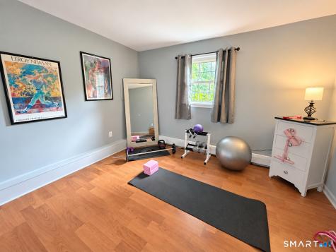 70 Dannell Drive Stamford CT 06905