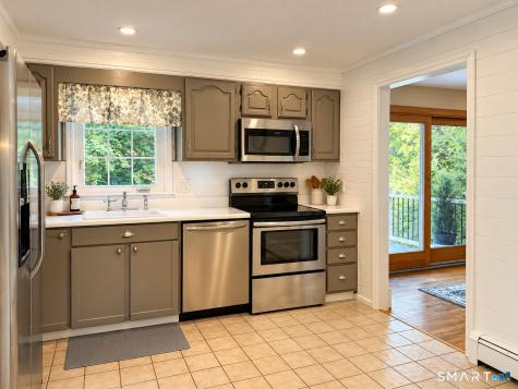 70 Dannell Drive Stamford CT 06905