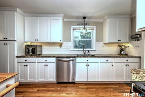 265 Arrowhead Place Stratford CT 06614