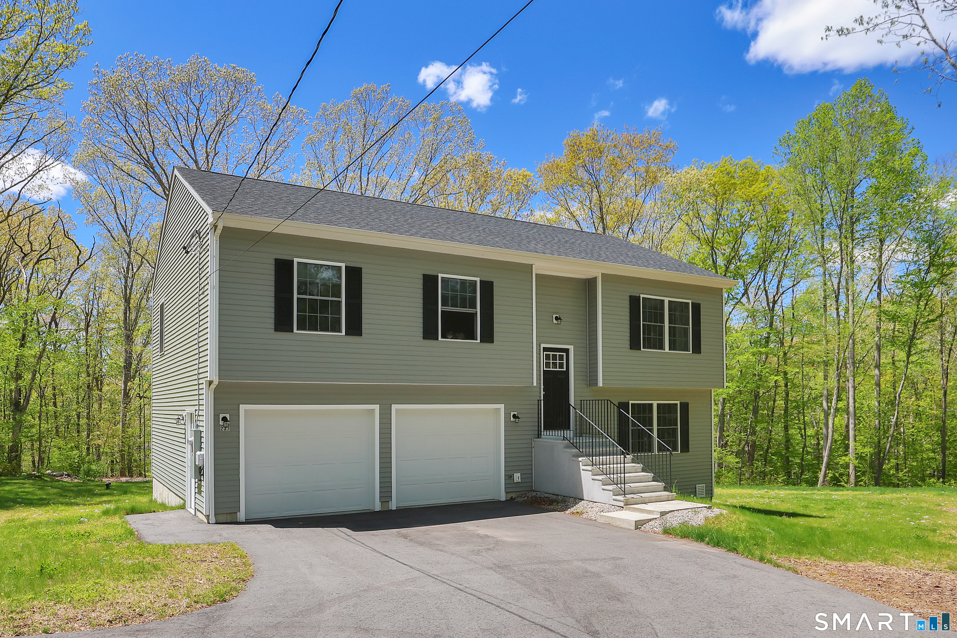 237 West Road East Haddam CT 06420