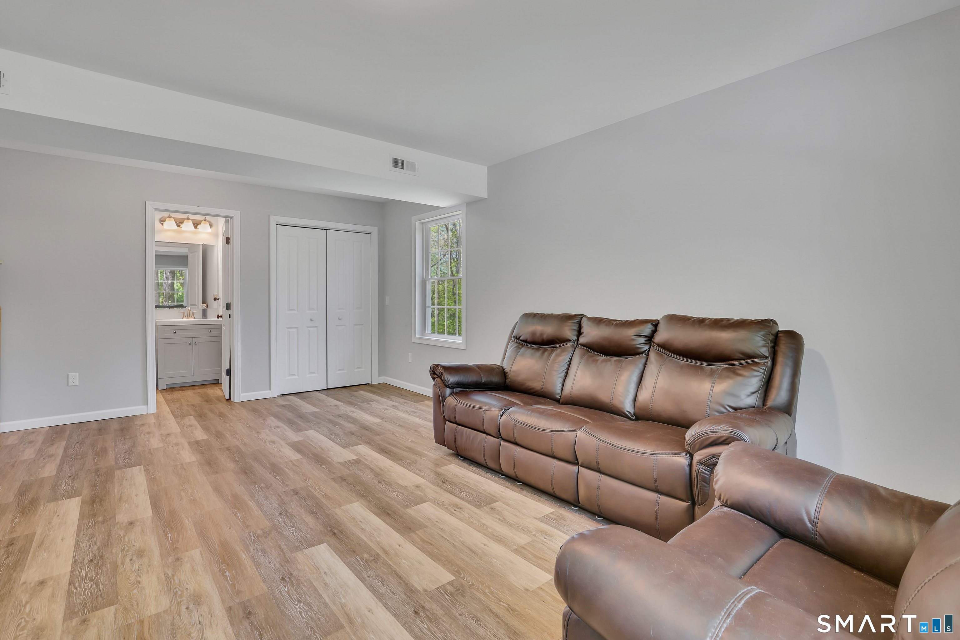 237 West Road East Haddam CT 06420