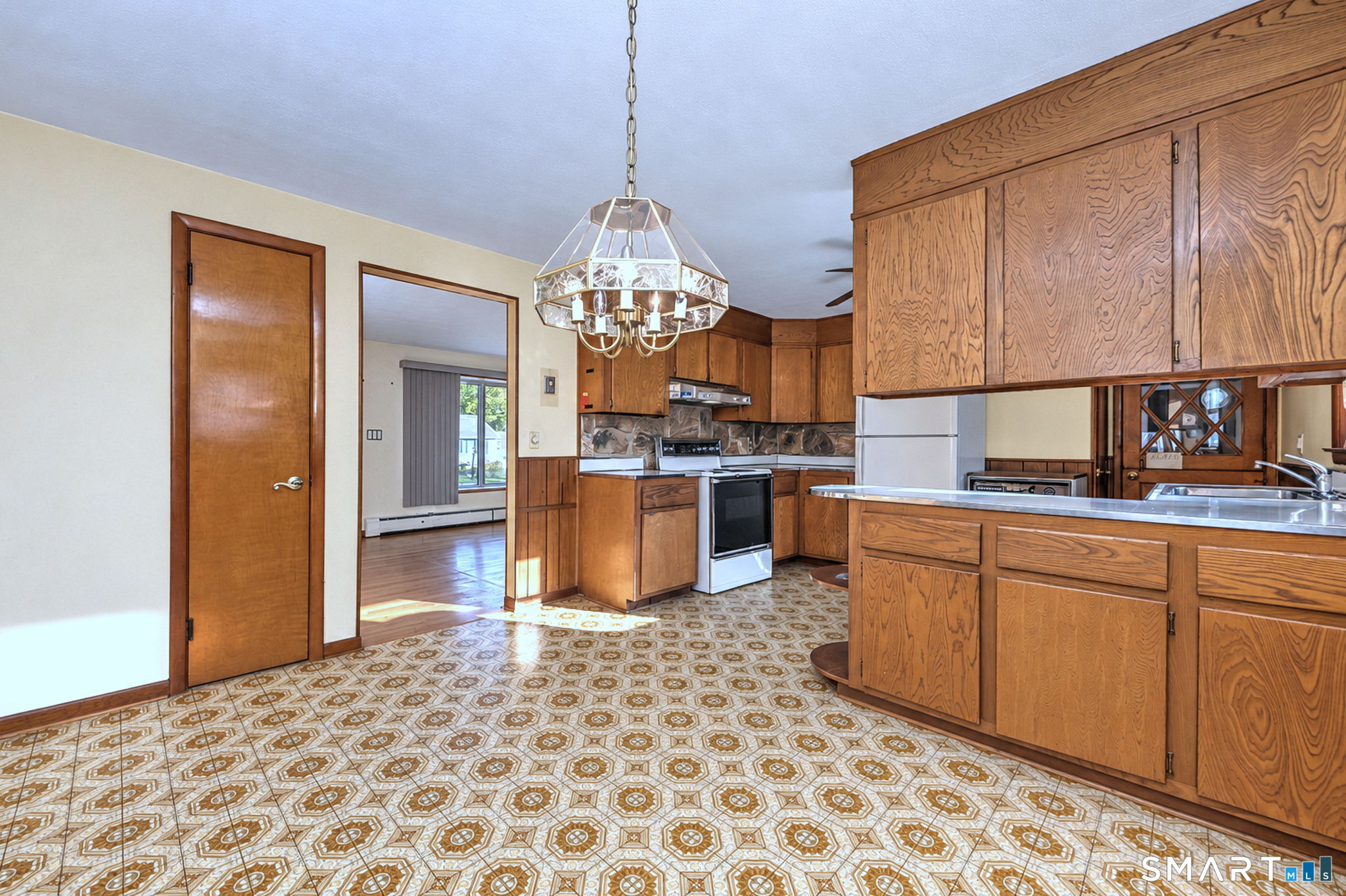 40 Nightingale Drive Stratford CT 06614