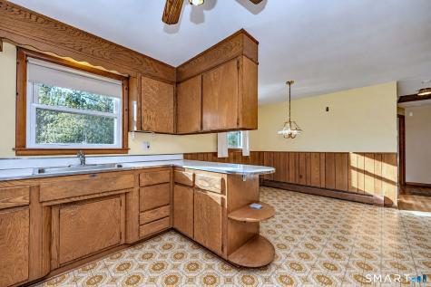 40 Nightingale Drive Stratford CT 06614