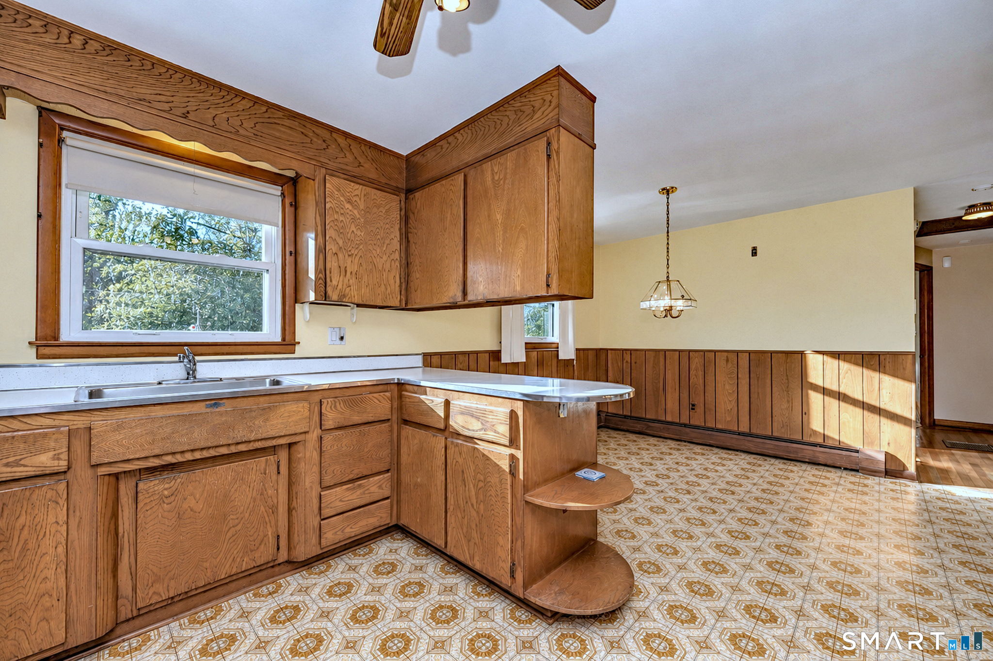 40 Nightingale Drive Stratford CT 06614