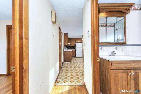 40 Nightingale Drive Stratford CT 06614