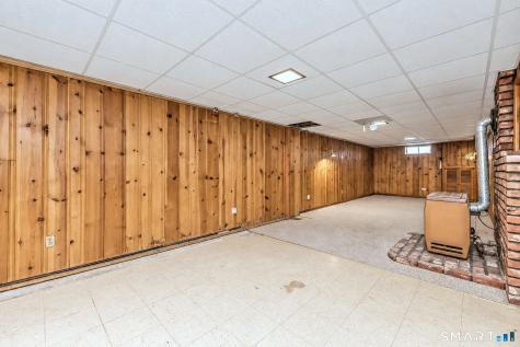 40 Nightingale Drive Stratford CT 06614