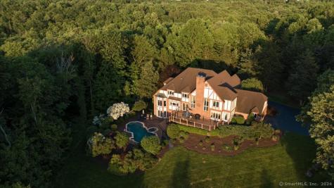 36 Metacom Drive Simsbury CT 06070