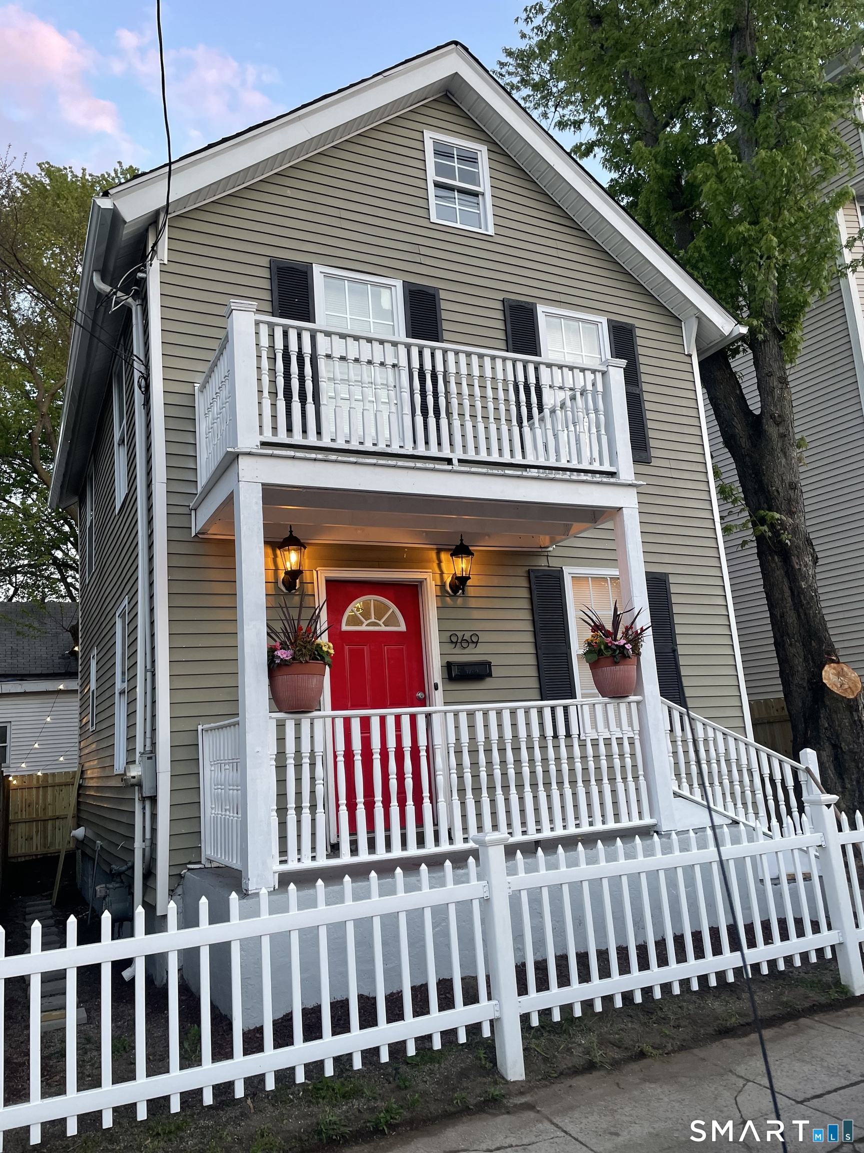 969 Maplewood Avenue Bridgeport CT 06605