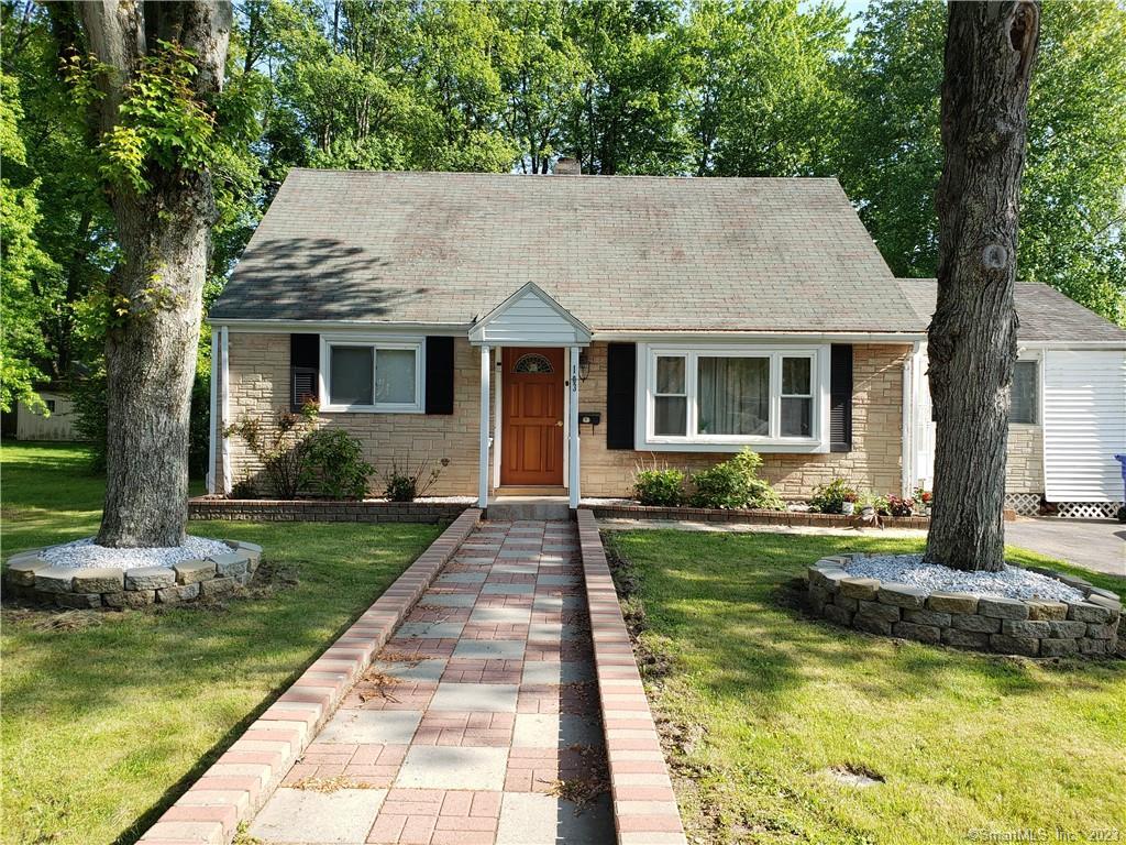 103 Boothbay Street Bloomfield CT 06002