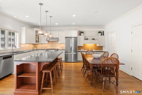 18 Thomasina Lane Darien CT 06820