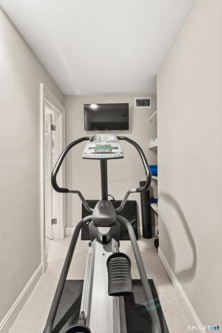 18 Thomasina Lane Darien CT 06820