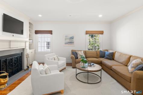 18 Thomasina Lane Darien CT 06820