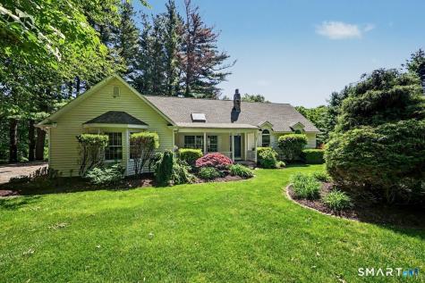 207 Grassy Hill Road Woodbury CT 06798