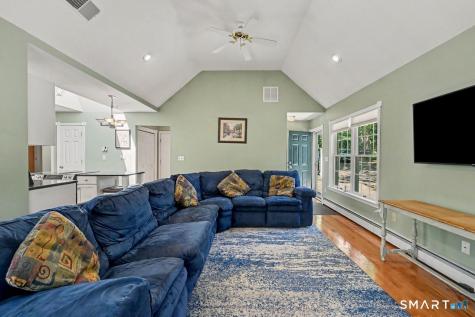 207 Grassy Hill Road Woodbury CT 06798
